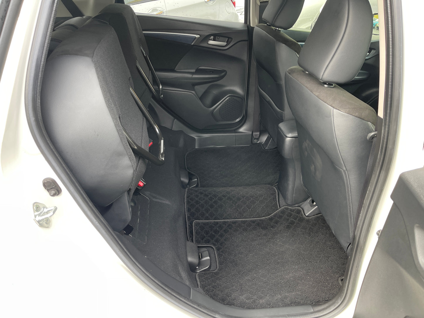 2019 Honda Shuttle Hybrid X Honda Sensing Edition 5 seater, 6ZZK000GP72010507 (#0507)