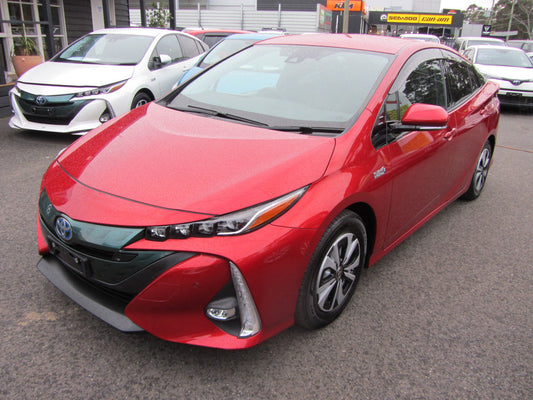 2017 Toyota Prius Prime Plug-In Hybrid 1.8L G-Edition 4 seater, VIN 6ZZ00ZVW523020108 (#0108)