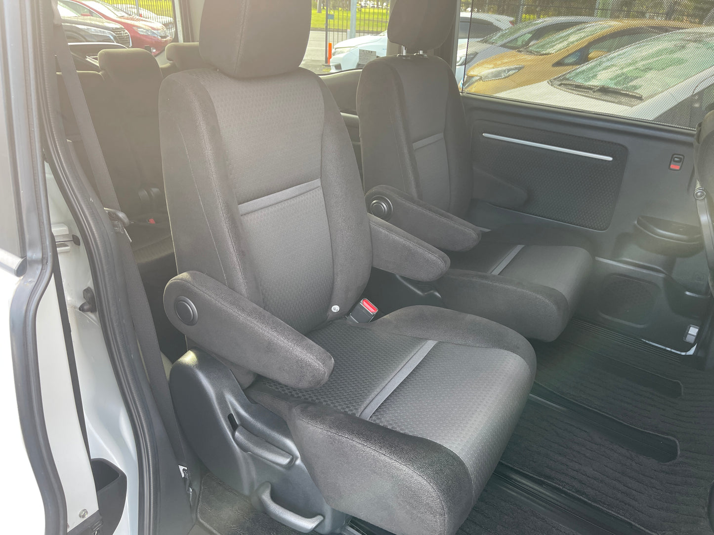 2018 Honda Honda Stepwgn 2.0 Spada Hybrid G Honda Sensing 7 seater, VIN 6ZZJ000RP51069699 (#9699)