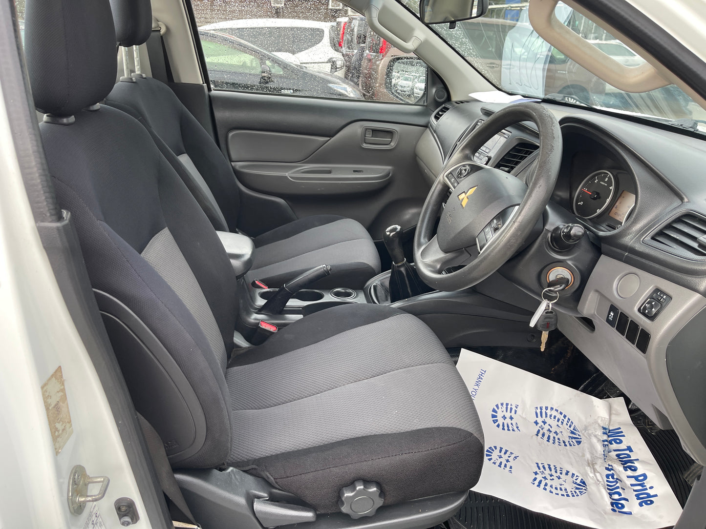 2016 Mitsubishi Triton Single Cab 2.4L Diesel-Turbo, VIN MMAYJKK10GH018221 (#8221)