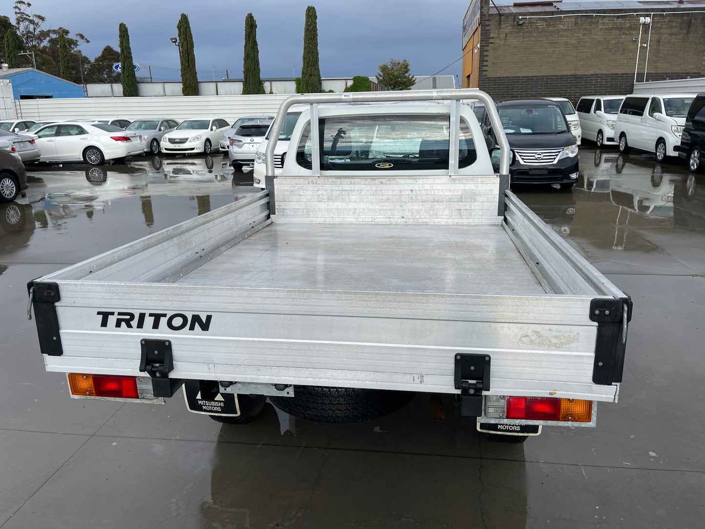 2016 Mitsubishi Triton Single Cab 2.4L Diesel-Turbo, VIN MMAYJKK10GH018221 (#8221)