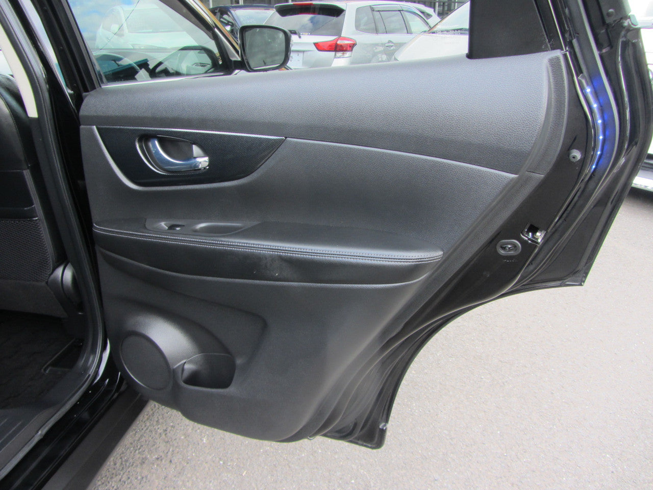 2017 Nissan X-Trail 2.0L 4WD Hybrid Mode Premier Autech Emergency Brake Package, VIN 6ZZH00HNT32131651 (#1651)
