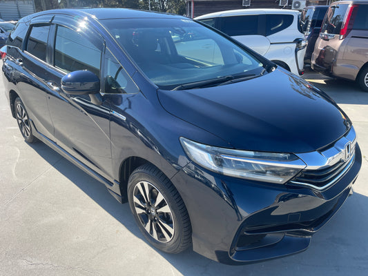 2015 Honda Shuttle 1.5L 4WD Hybrid Z 5 seater, 6ZZF000GP81000888 (#0888)