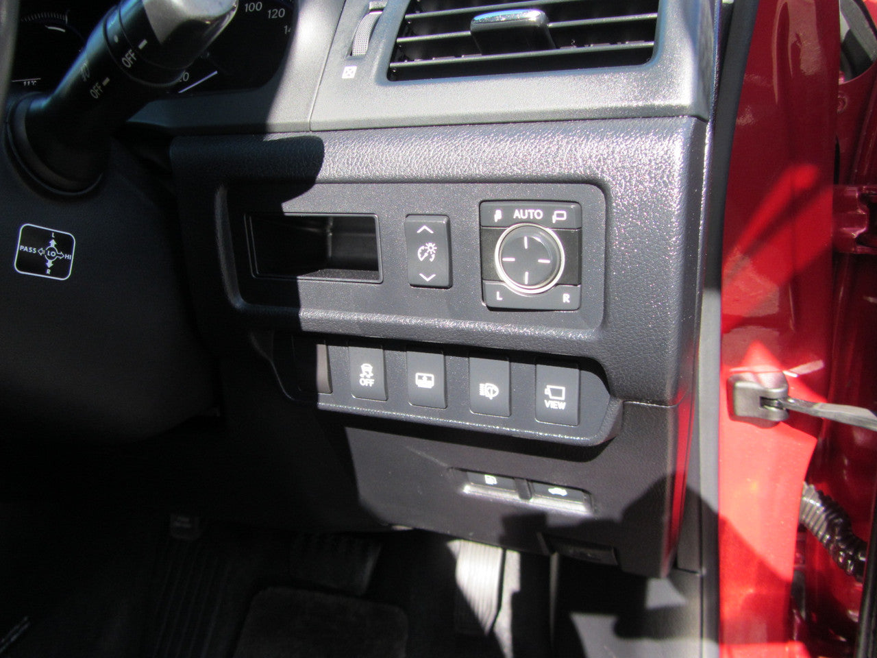 2010 Lexus HS250H 2.4L Hybrid Luxury Sedan, VIN 6ZZA0ANF102035442 (#5442)