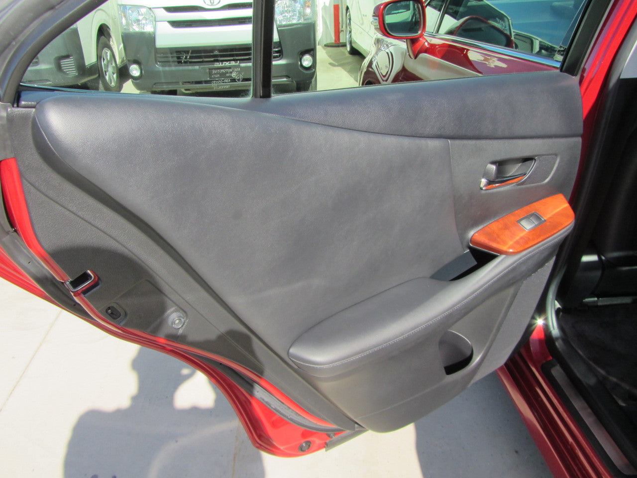 2010 Lexus HS250H 2.4L Hybrid Luxury Sedan, VIN 6ZZA0ANF102035442 (#5442)
