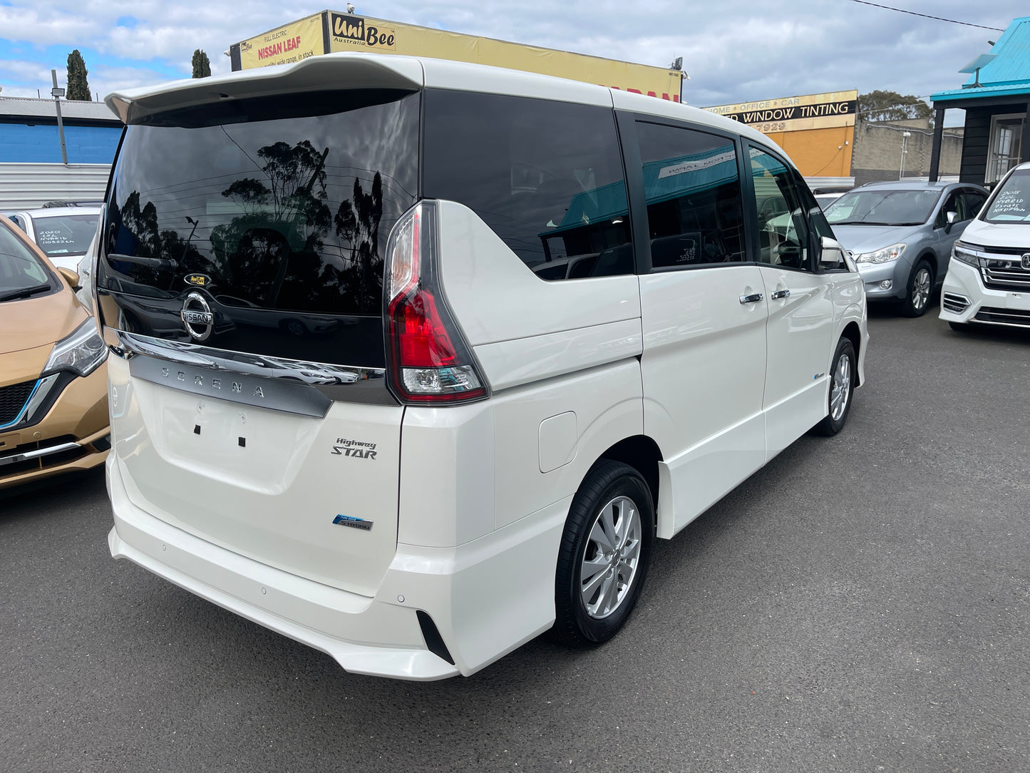 2016 Nissan Serena 2.0L 4WD S-Hybrid Highway Star ProPilot Edition 8 seats, VIN 6ZZG0GFNC27001641 (#1641)
