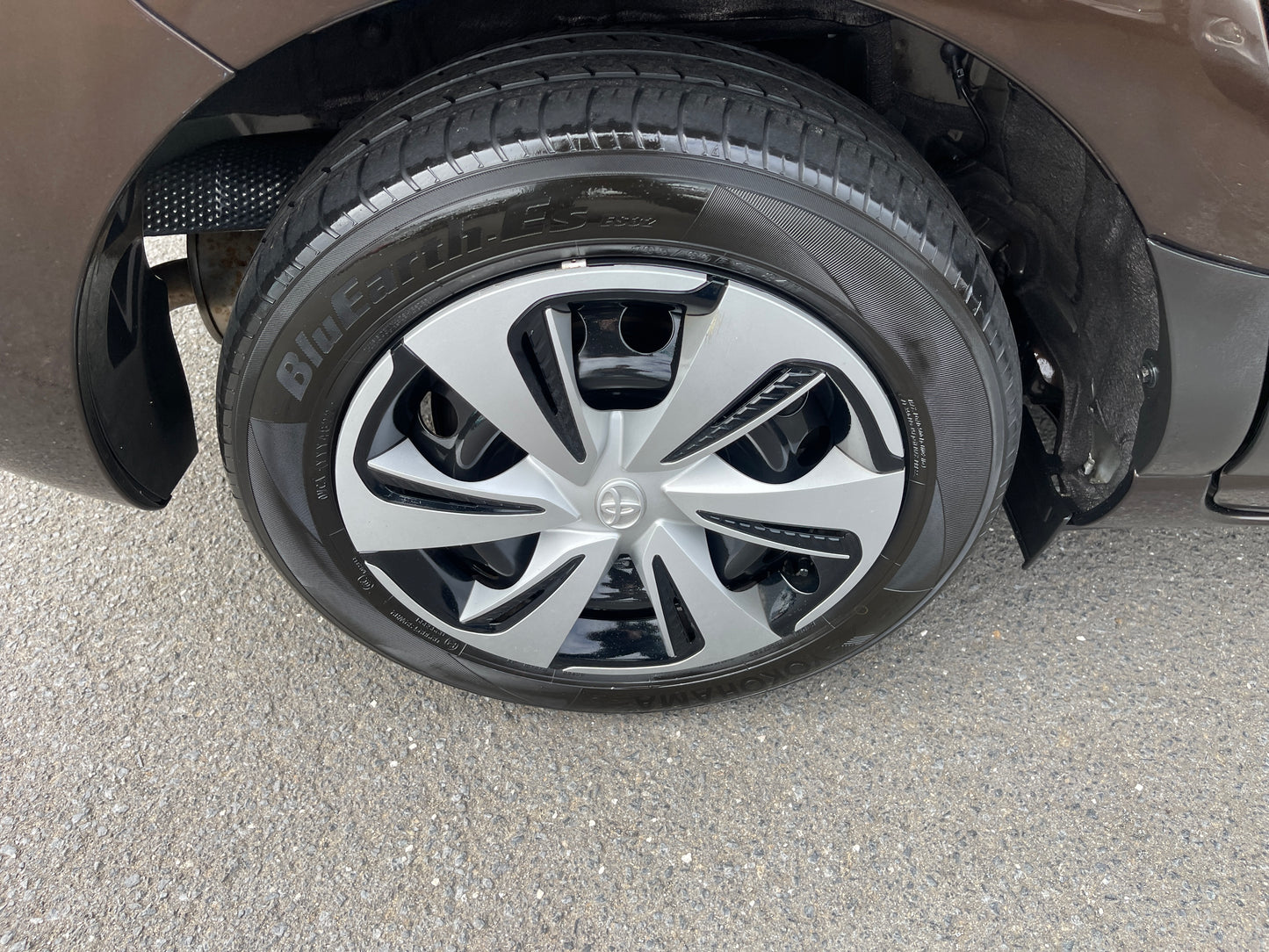 2021 Toyota Sienta Hybrid 1.5 G Cuero Package 7 seater, VIN 6ZZMNHP1707239576 (#9576)