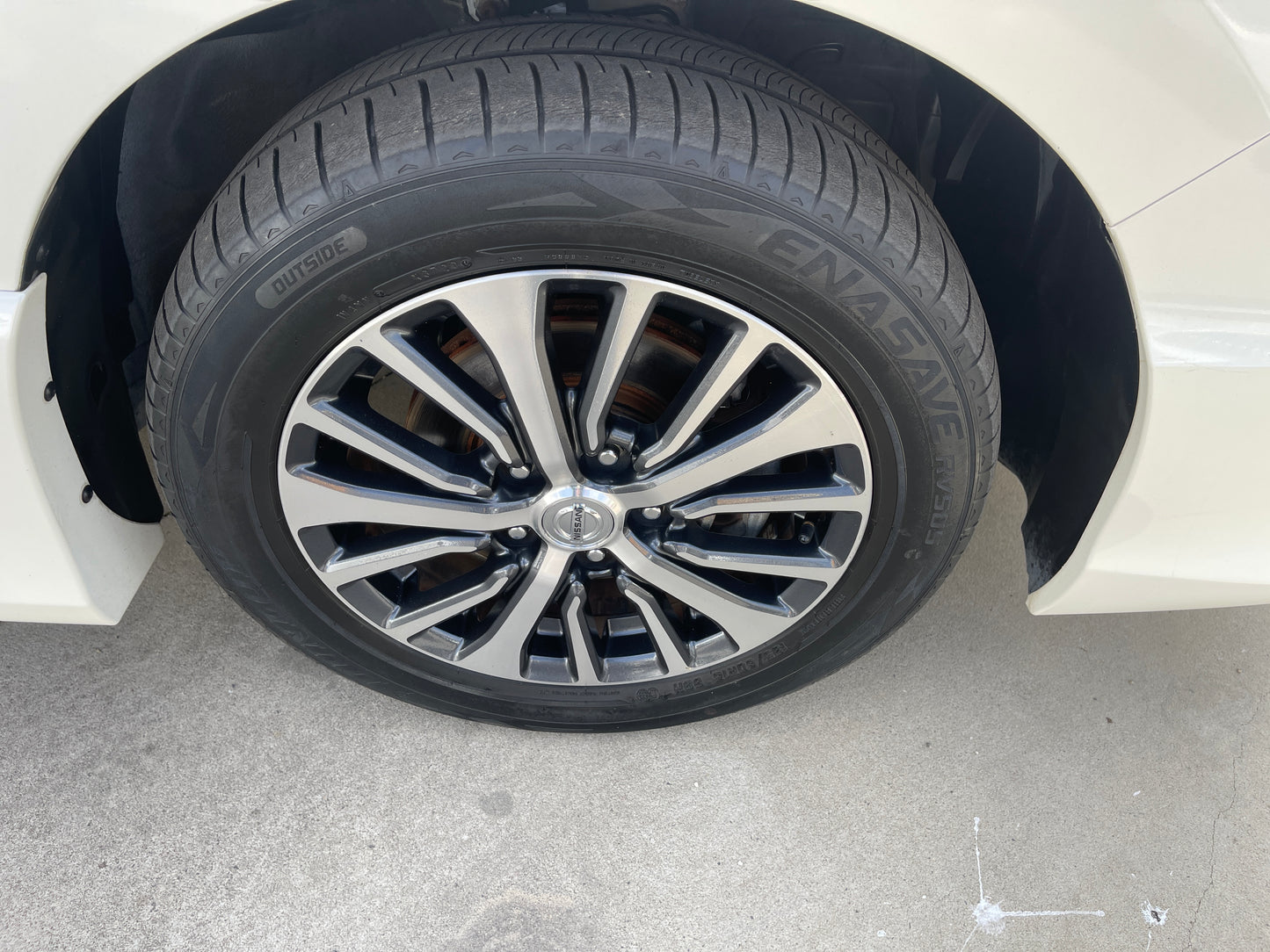2016 Nissan Serena 2.0L S-Hybrid Highway Star, VIN 6ZZG00HFC26301626 (#1626)