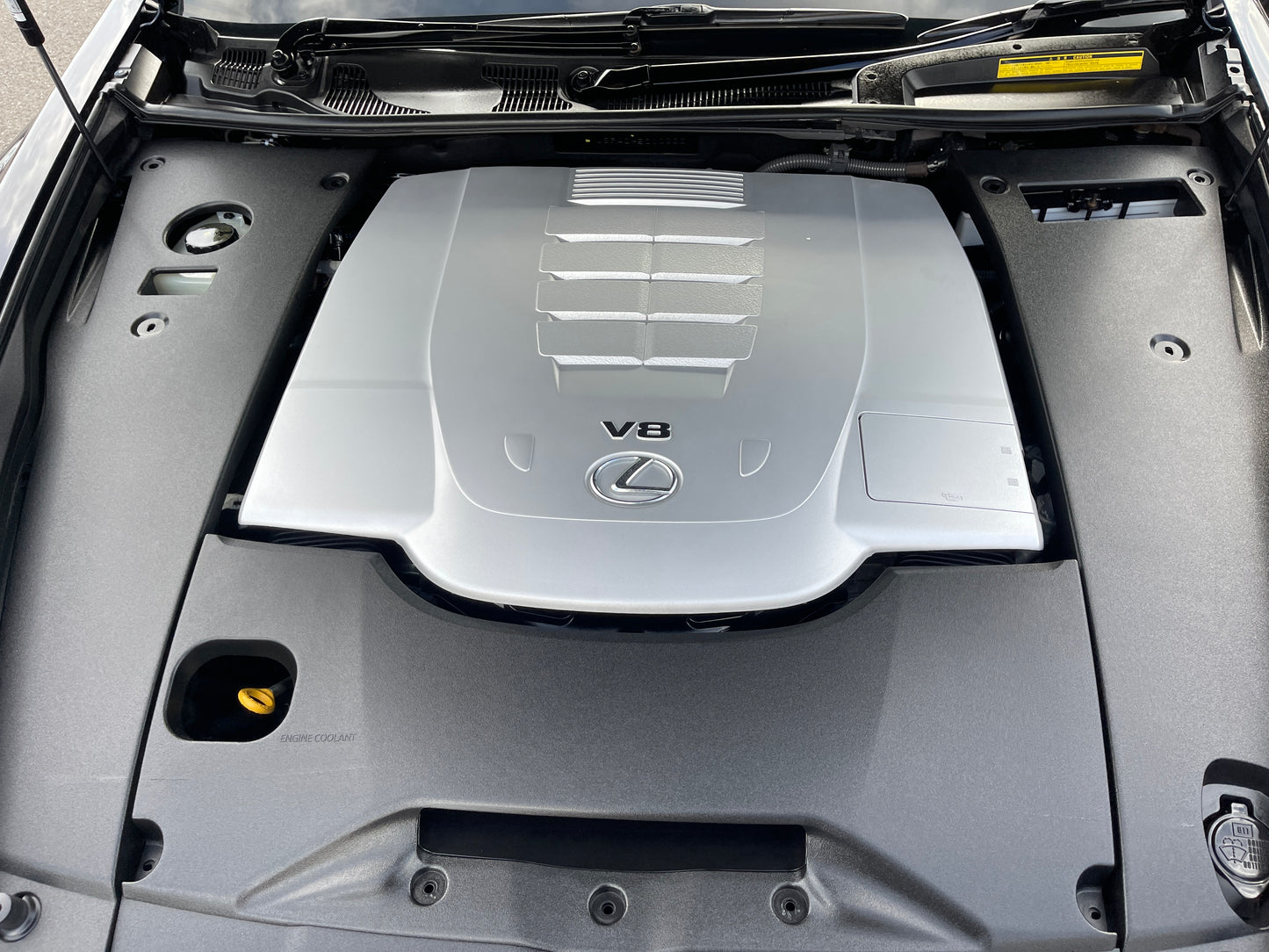 2006 Lexus LS460 V8 4.6L I Package Premium Luxury Sedan, VIN 6ZZ60USF405010222 (#0222)