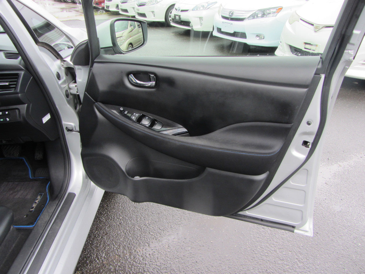 2018 Nissan Leaf 40kW G-Edition Full Electric Full Option, VIN 6U900000ZE1001413 (#1413)