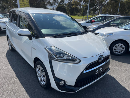 2015 Toyota Sienta 1.5L  Hybrid G Package 7 seater, VIN 6ZZFNHP1707013867 (#3867)