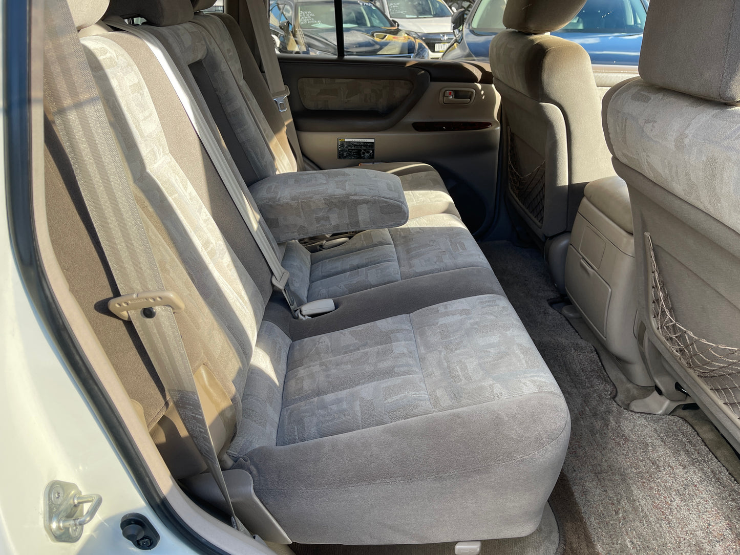 1998 Toyota Land Cruiser 100 VX Limited Full Options, VIN 6ZZWUZJ1000002044 (#2044)
