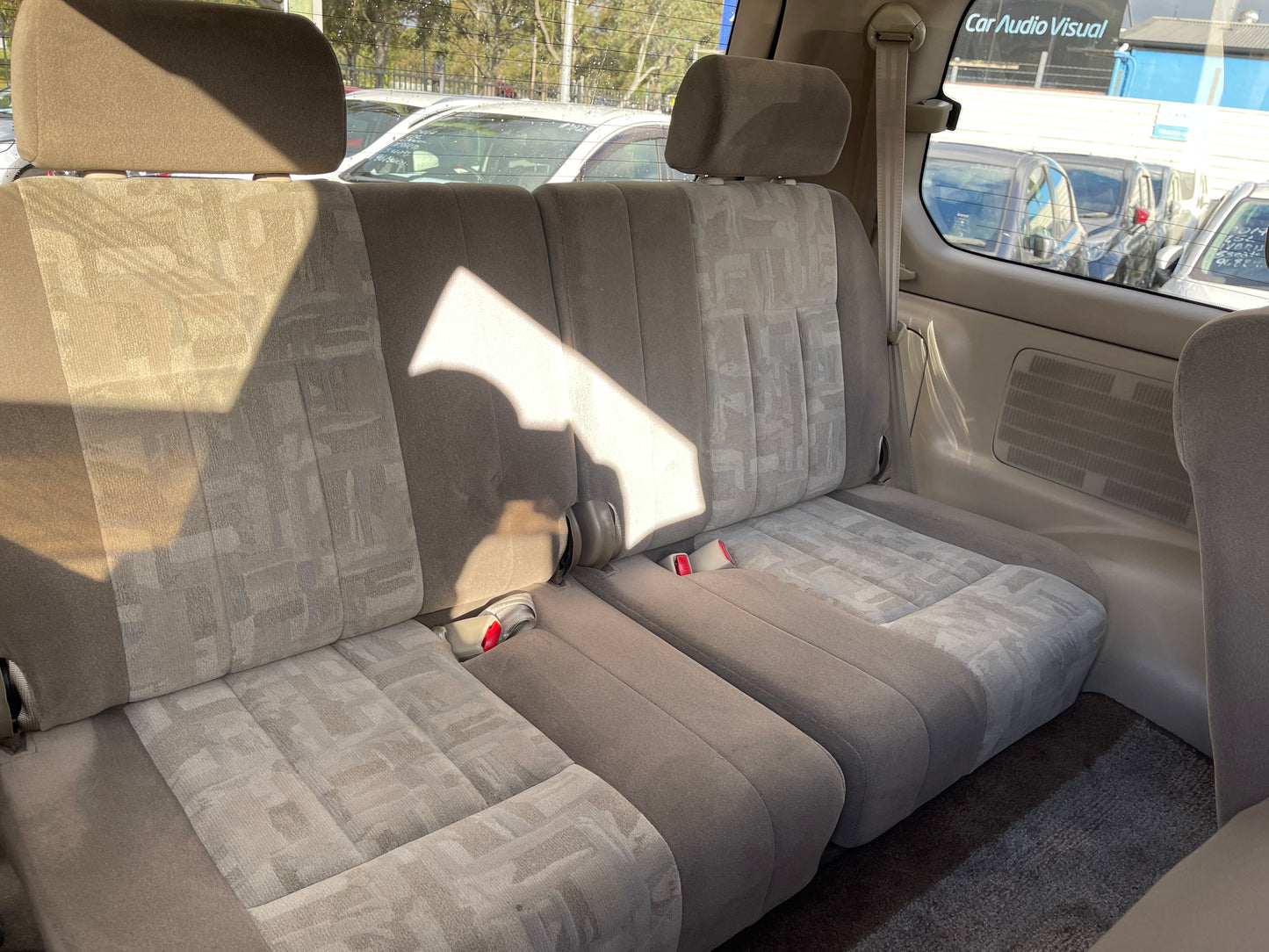1998 Toyota Land Cruiser 100 VX Limited Full Options, VIN 6ZZWUZJ1000002044 (#2044)