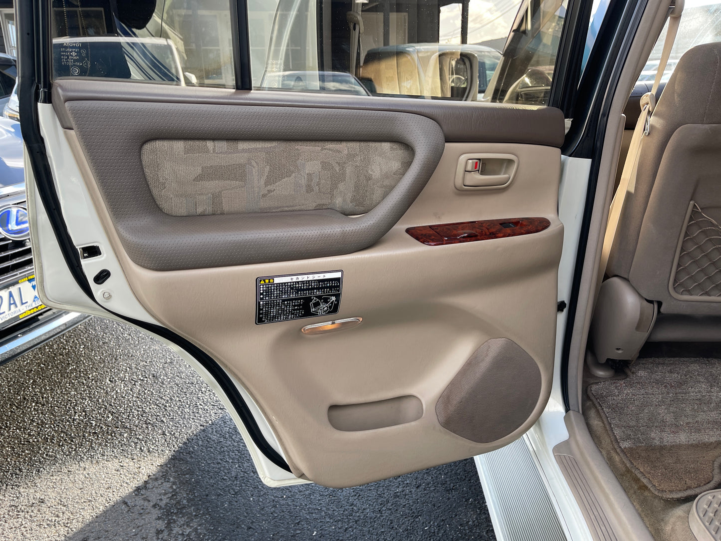 1998 Toyota Land Cruiser 100 VX Limited Full Options, VIN 6ZZWUZJ1000002044 (#2044)