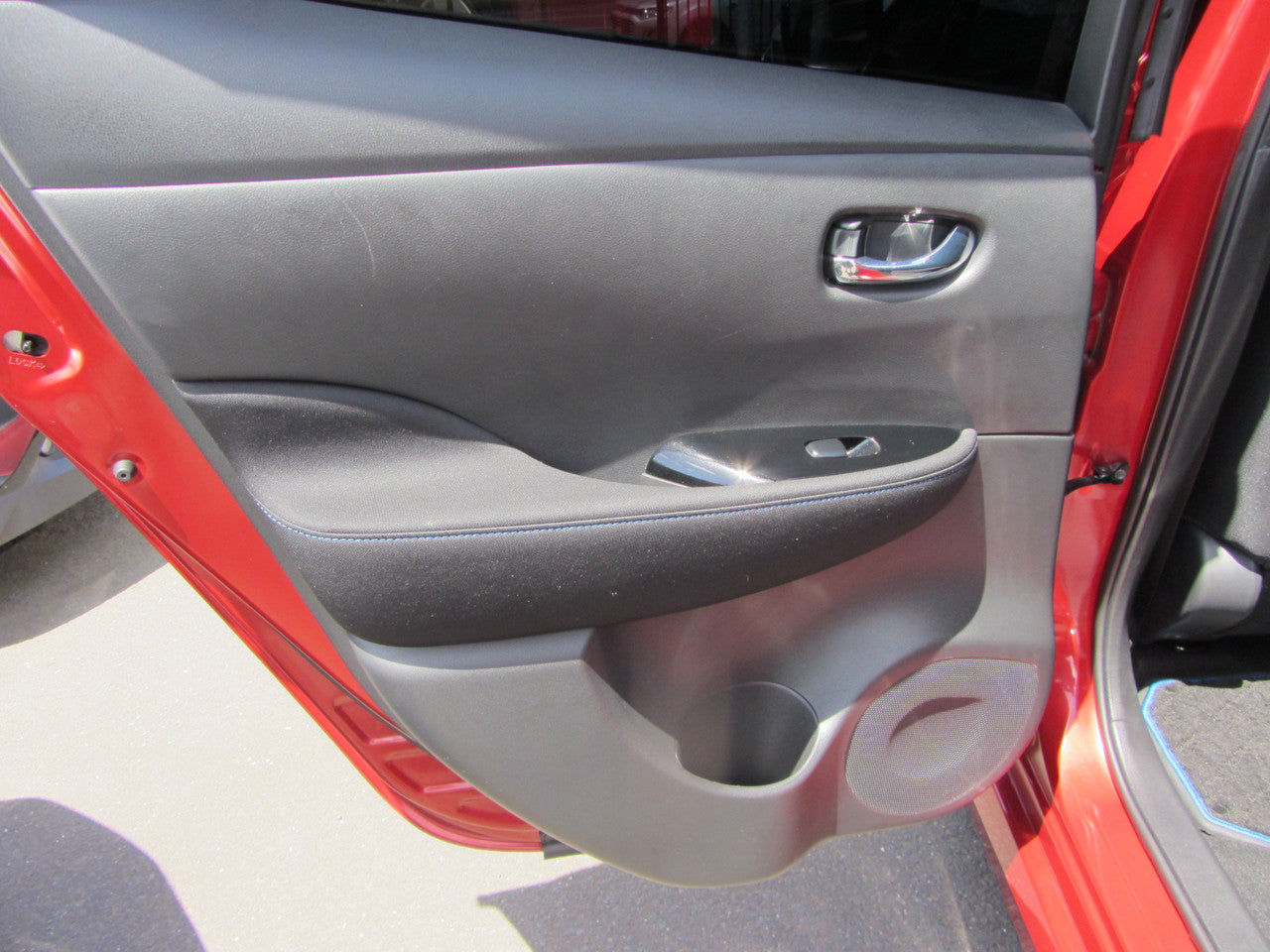 2019 Nissan Leaf 40kW G-Edition Full Electric Full Option, VIN 6ZZK0000ZE1033002 (#3002)