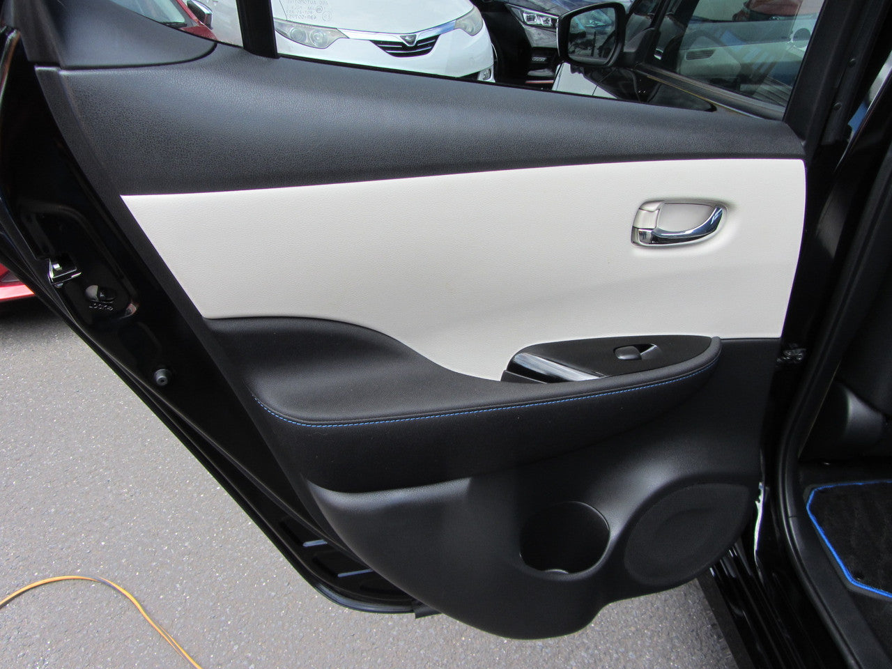 2019 Nissan Leaf 40kW G-Edition Full Electric Full Option, VIN 6ZZK0000ZE1051211 #1211)