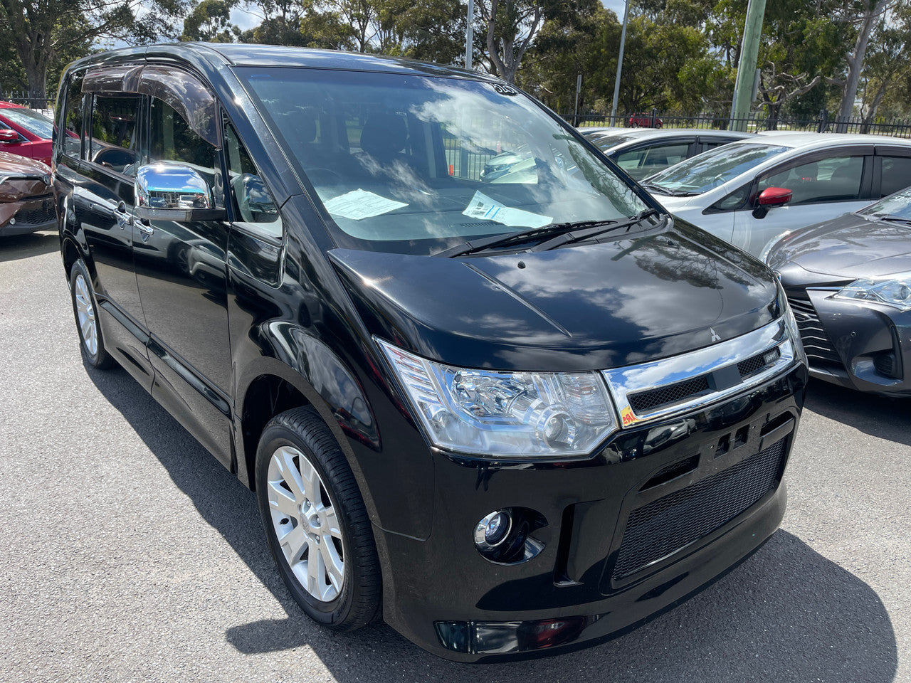 2014 Mitsubishi Delica D5 2.4L 4WD Premium Edition, VIN 6U9000CV5W0903207 (3207)