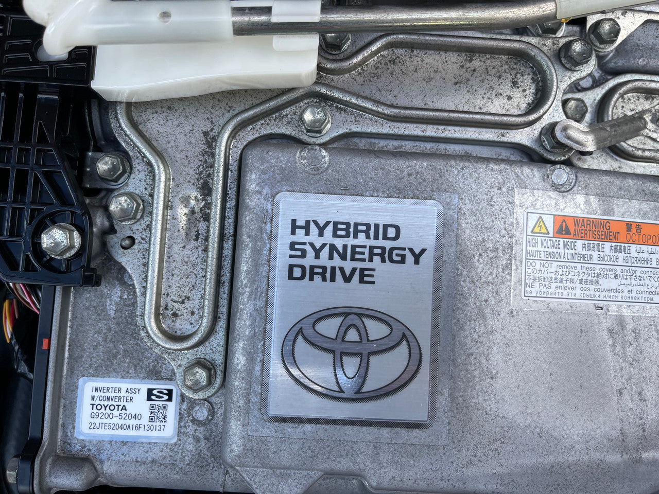 2016 Toyota Sienta 1.5L  Hybrid G Package 7 seater, VIN 6ZZGNHP1707052674 (#2674)