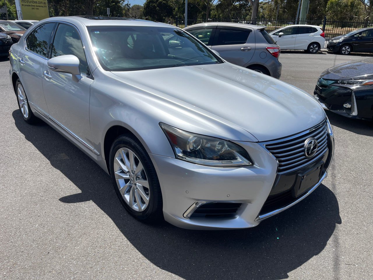 2013 Lexus LS460 AWD V8 4.6L Premium Luxury Sedan, VIN 6ZZD0USF455017750 (#7750)