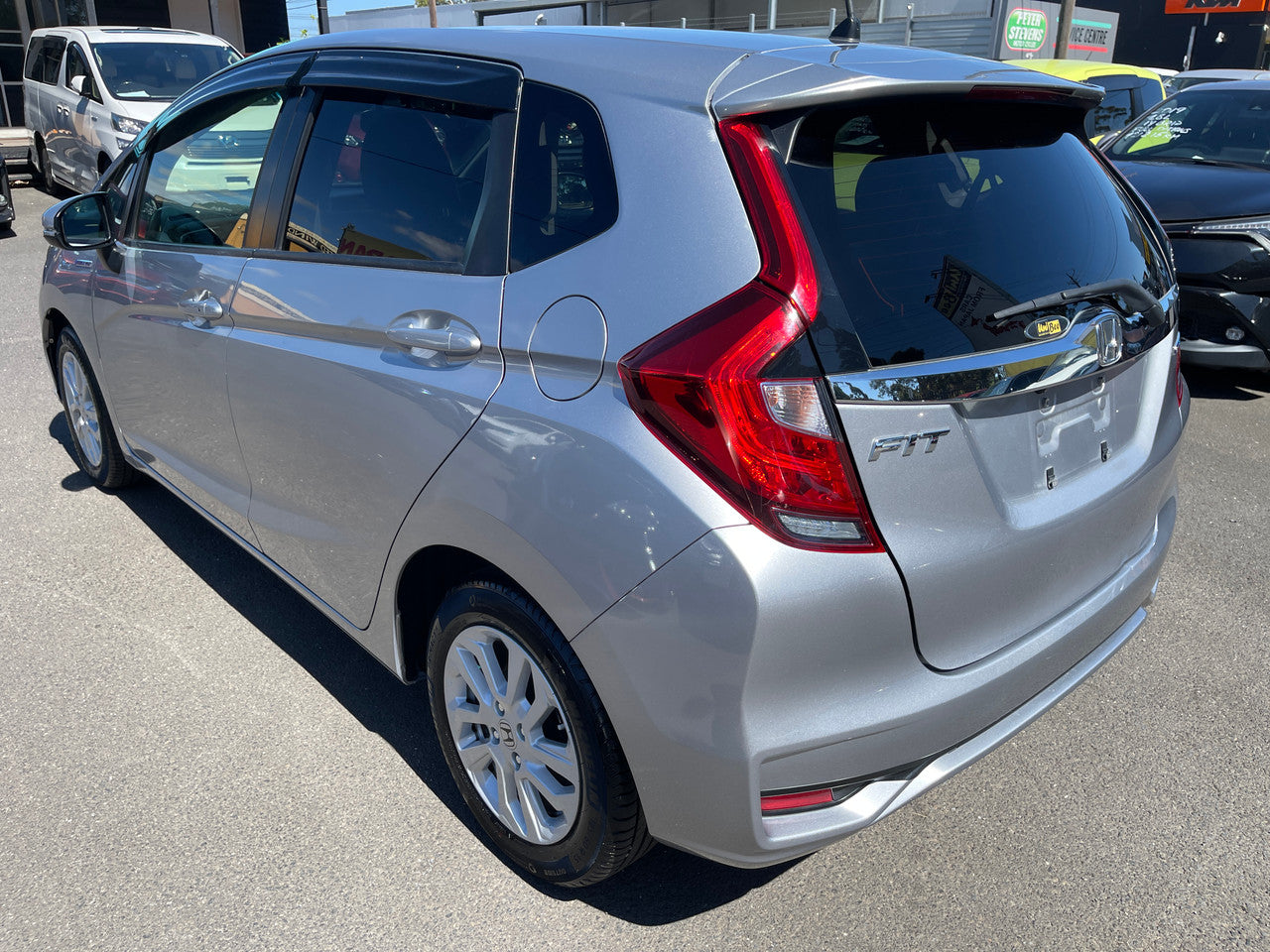 2018 Honda Fit 1.5 Hybrid L Honda Sensing 5 seater, 6ZZJ000GP51331217 (#1217)