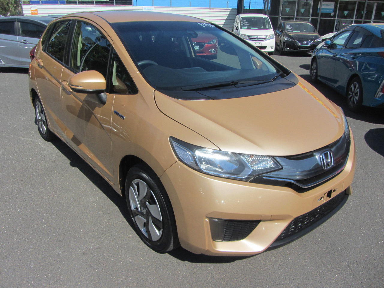 2014 Honda Fit 1.5L Hybrid 5 seater, VIN 6ZZE000GP53045818 (#5818)