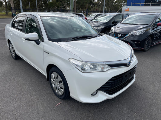 2015 Toyota Corolla Axio Hybrid 1.5L Sedan, VIN 6ZZFNKE1657126826 (#6826)