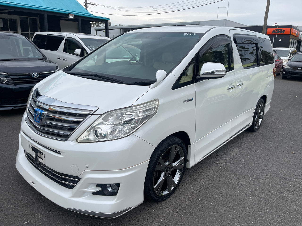 2012 Toyota Alphard 2.4L 4WD Hybrid SR Premium Edition 7 seater, VIN 6ZZC0ATH208021711 (#1711)
